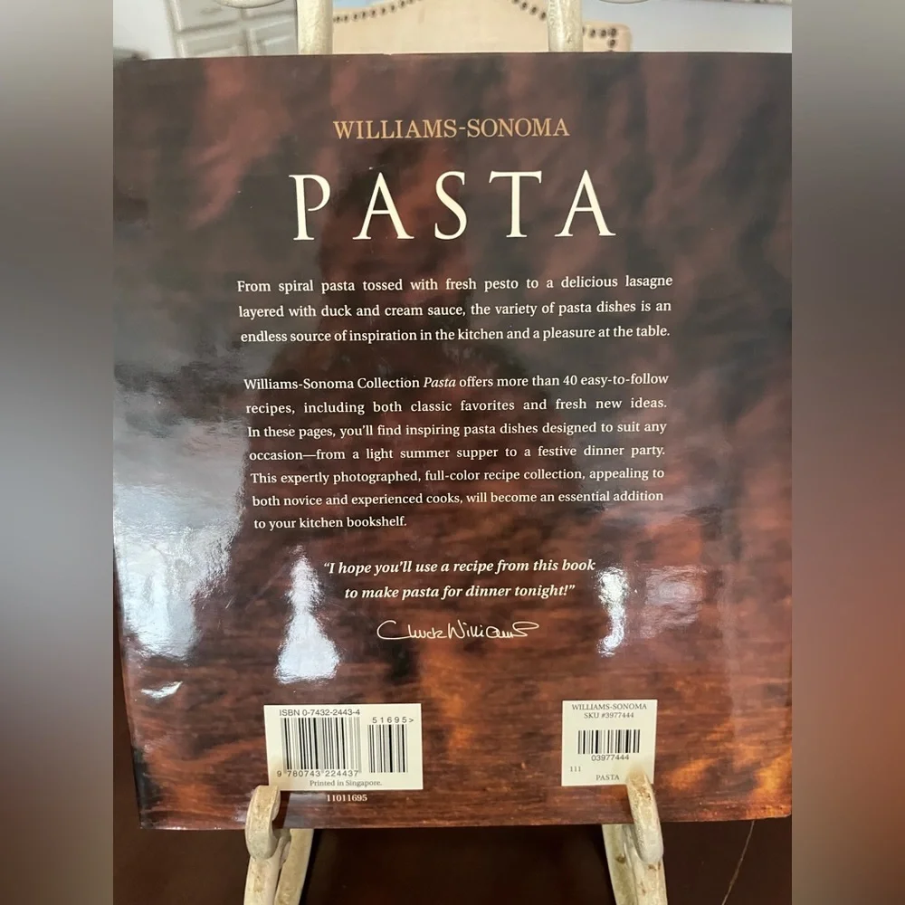 Williams Sonoma Pasta cookbook! 🍝
